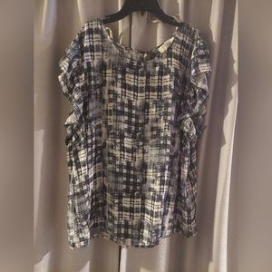 Forever 21 plaid blouse 3x‎